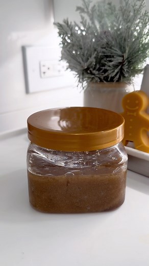 3.5M views · 36K reactions | DIY gingerbread body scrub 﫧癩 #gingerbread #diy #bodyscrub #bodycare #selfcare #diybodyscrub #homemade #natural #christmas #viralreels #relaxing #asmr #holidayvibes | Elysian.living | Facebook