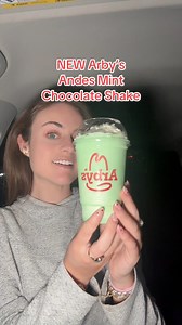 NEW Arby’s Andes Mint Chocolate Shake 💚🍨#arbys #arbysmenu #arbyswehavethemeats #arbys_official #mintchocolate #mintchocolateshake #arbysmintchocolateshake #mintshake #fastfood #fastfoodreview | Sarah Margaret Eats