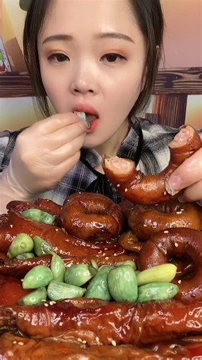 53K views · 1.7K reactions | Mukbang Reactions  | Eat, React & Enjoy . . . . . . #Mukbang #MukbangReaction #FoodReaction #EatingShow #FoodMukbang #FoodChallenge #EpicMukbang #FoodLovers #ASMRMukbang #MukbangReactionShow | Vanny Show | Facebook