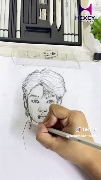 Lihit Lab Clipboard: Perfect for Drawing and Studying