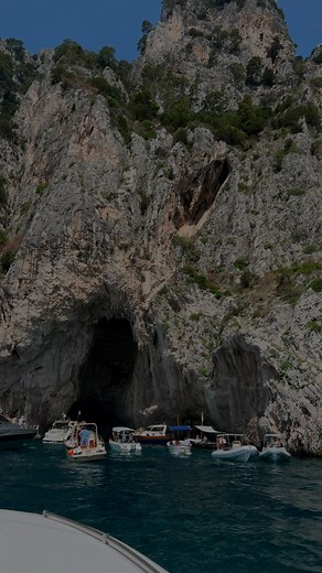 Ivanna Flores on Instagram: "Sanar, no dañar🫶🏼 #reels"