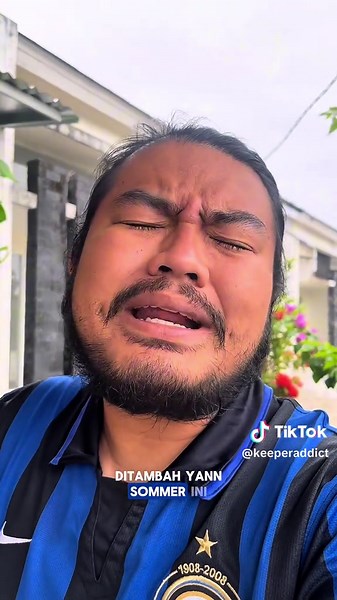 YANN SOMMER‼️🔥🔥🔥 Making tua, makin jadi‼️ Gimana pendapatmu seputar penampilan Sommer semalem brow? Btw, dia MOTM lohh😱🔥 #k#keeperaddictg#goalkeeperk#kipers#sepakbolafootball #sommer #ucl