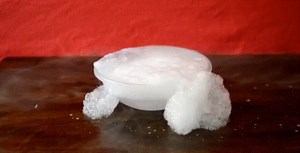 3 Awesome Dry Ice Experiments & Tricks