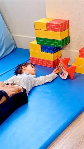 ✨ 𝑀𝑜𝑟𝑔𝑎𝑛𝑒 May & 𝑉𝑖𝑐𝑡𝑜𝑟 💍 𝑝𝑎𝑟𝑒𝑛𝑡𝑠 𝑑’𝑢𝑛 𝐺𝑢𝑒𝑟𝑟𝑖𝑒𝑟 ✨ | ✨ 𝑽𝒊𝒅é𝒐 𝒅𝒖 𝑺𝑬𝑺𝑺𝑨𝑫 ✨ J’étais tellement émue de recevoir cette vidéo du SESSAD 🥹 On a un petit carnet de liaison où les professionnels... | Instagram