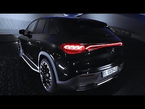 Mercedes EQE SUV 2023 - beautiful details at night (DIGITAL lights, exterior, interior)