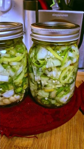 Pickled Pepper Relish 2 #gardening #foodpreservation #diyfood #growyourownfood #hotpepper #shorts