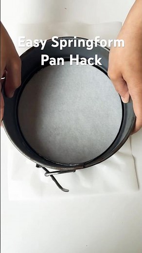 Baking Hacks - How to assemble Springform Pan #cakehacks #caketips
