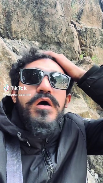 Ep 28: Hanging Between Life and Legends Series: 3 Taqatu Ki Talash One wrong step… and everything would’ve ended. As I stood on the edge of a deadly cliff, I saw Sajad Hudul dangling deep into the Salajeet mine on a half-cut rope. A strange insect crawled over me, as if warning me of something spiritual. The rocks were falling, the fear was real, and the mountain… terrifying. Will Sajad return with Salajeet — or vanish into the myths of the mountains forever? 🛒 Order Now: Get the real power of 