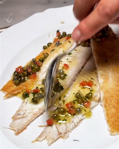 1.5M views · 3.3K reactions | This fish dish is finished perfectly alongside your table!  | LADbible | Facebook