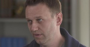 "CBSN: On Assignment" talks to Russia's leading opposition leader