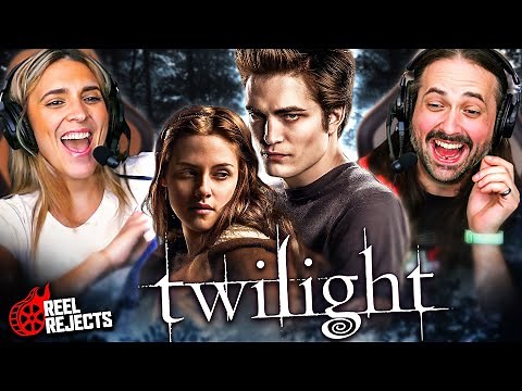 TWILIGHT (2008) MOVIE REACTION!! FIRST TIME WATCHING!! Robert Pattinson | Kristen Stewart | Review