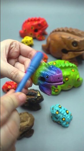 Calming Frog Guiro ASMR #satisfying #dominogirl