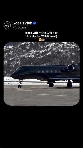 Gulfstream G700 / “G750” Often referred to online as the “G750,” the flagship ultra-long-range jet is actually the Gulfstream G700 by Gulfstream Aerospace. It is one of the most advanced and luxurious private jets in the world. The G700 features an ultra-spacious cabin with up to five living areas, large panoramic windows, and customizable interiors including bedrooms and showers. Powered by Rolls-Royce Pearl 700 engines, it can fly over 7,500 nautical miles nonstop, connecting cities like New Y