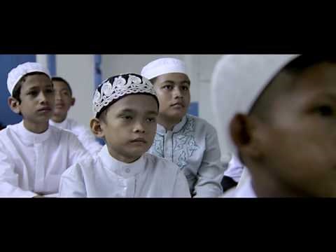 Film ADA SURGA DI RUMAHMU - FULL MOVIE - FULL HD