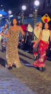 7.4K views · 46 reactions | Двигаемся из офиса прямиком в выходные походкой Михаила Барышникова на недавнем шоу Vogue World | HELLO! Russia | Facebook