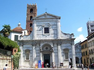Church of San Giovanni in Lucca, Italy