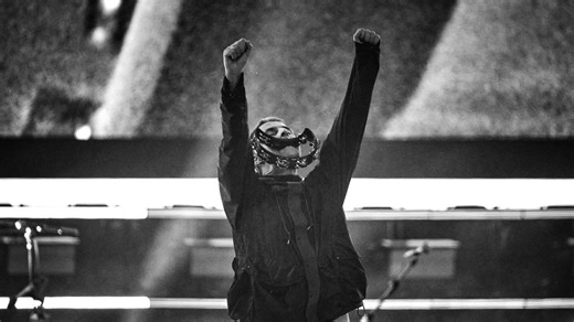 Oasis sends fans Supersonic as long-awaited reunion tour begins