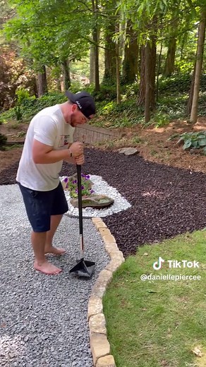 DIY Backyard Golf Green: Transforming Your Yard into a Golfer's Paradise