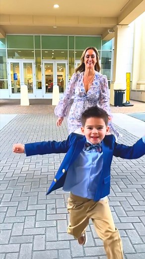 21K views · 75 reactions | Spring style starts right here with Belk! Join host LauRen Merola on 3/28 at 12PM EST and discover the latest Easter fashion, shoes, and more  | Belk | Facebook