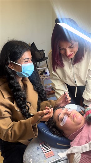 Comprehensive Eyelash Extensions Course Online