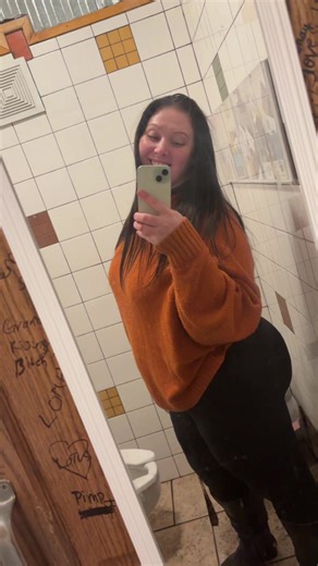 SOS Custom Edits (@sos_customedits)’s videos with original sound - 2 Smooth