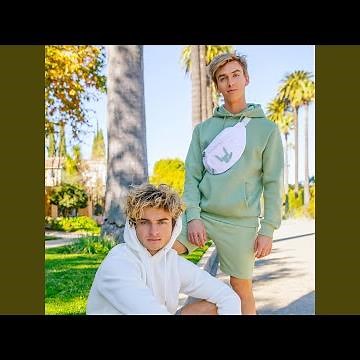 TikTok Cutie (feat. Topper Guild) (Remix)