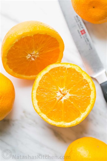 How to Cut an Orange 3 Creative Ways 🍊 https://natashaskitchen.com/how-to-cut-an-orange/ | NatashasKitchen.com