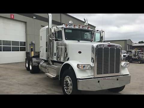 Peterbilt 389 with 58 inch Flat Top Sleeper