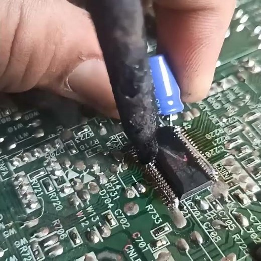 How to remove smd ic without hot gun //short viral