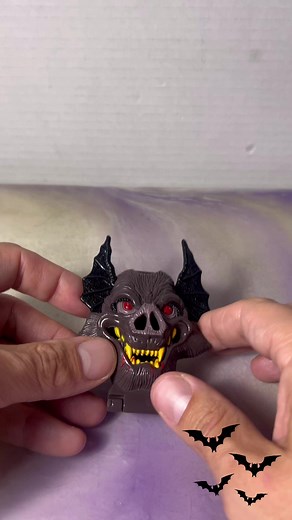 92K views · 2.9K reactions | 1992 Mighty Max Defeats Vamp Biter Playset!! #nostalgia #mightymax #pollypocket #miniatures #minitoys #90skid #childhoodmemories #blastfromthepast #90snostalgia | CPJ Collectibles | Facebook