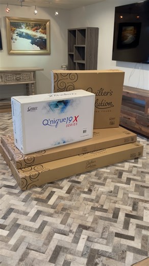 She's the prettiest princess around! A new longarm and frame is always so exciting! What questions do you have about the Q'nique 19x Elite? #quiltersofinstagram #quilts #longarmquilting #quilting #sewing #gracecompany | Grace Company