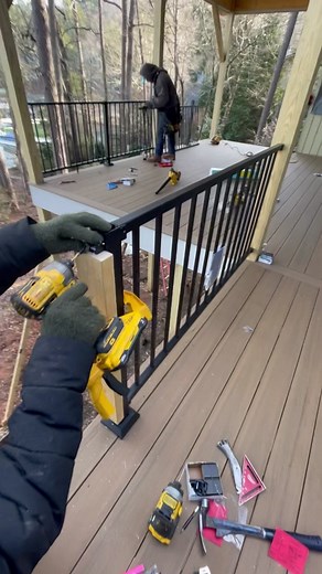 Instalación de Barandas de Aluminio: Proceso y Tips