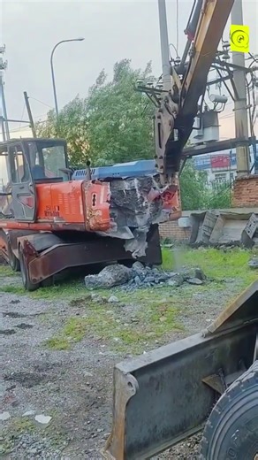 Old Excavator vs Modern Excavator 🤯 | Concrete Counterweight Secret Explained | Bangla Facts