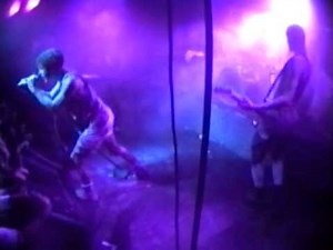 Nine Inch Nails "Pretty Hate Machine LIVE" Now I'm Nothing / Terrible Lie