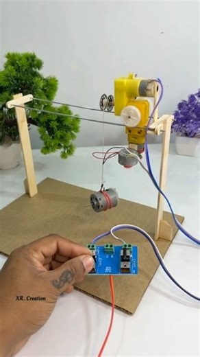 DC Motor Powered Multi Lift Machine 😱 | Mini Engineering Project #experiment #dcmotor
