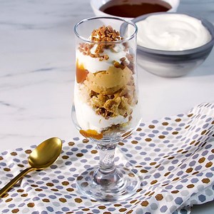 Who says pumpkin pie has to be a fall dessert? Our Pumpkin Pie Semifreddo is cool, creamy and decadent… perfect for a hot summer day! | E.D.SMITH