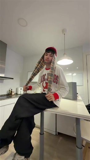 adividad el FEAT de este temaa ❤️❤️❤️