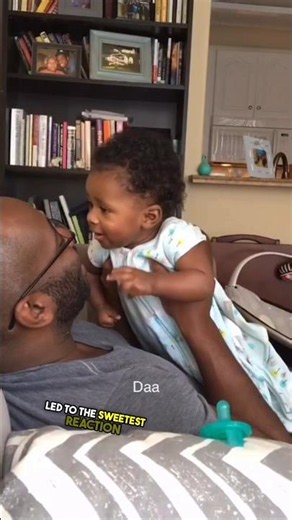 Baby's surprise for his dad by calling him "Daddy" for the first time led to sweetest reaction 😂 ❤️