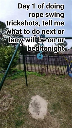 tell me what to do or Larry will be in ur bed #tricks #scarylarry
