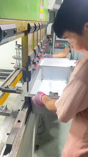 stainless steel Bending Machine, stainless steel Bending! # #CNC bending machine #stainless steel #Kitchenware #Water tank bend | Jack Wu