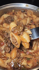 733K views · 7.9K reactions | "My husband and I could barely walk back into the kitchen after dinner because we ate so much of this! Haha. It's too yummy to resist!" Recipe will be in comments  | Easy Recipes | Facebook