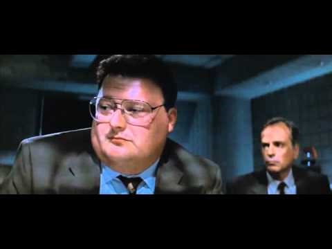 Sharon Stone explains her provocative leg crossing in ‘Basic Instinct’: “I was punished for my sexuality”