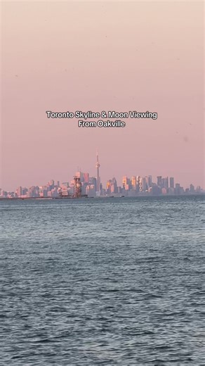 Toronto Skyline and Moon Viewing from Oakville