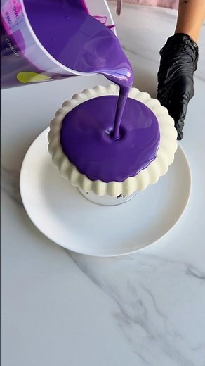 The most beautiful mirror glaze 💜 Save this recipe!