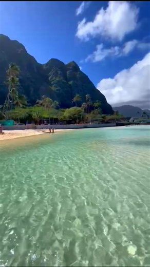 126K views · 2.4K reactions | Crystal clear waters and Koʻolau views — pure serenity. ✨ #hawaii #serenity #luckywelivehawaii #oceanview #oahu | Spirit of Hawaii | Facebook