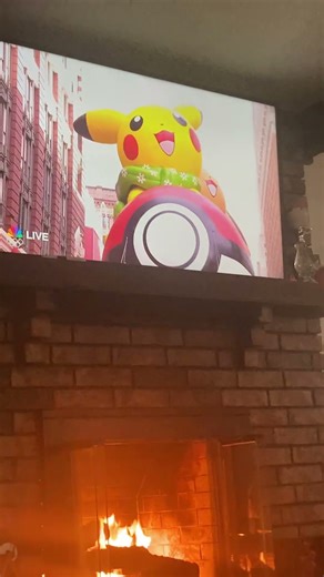Thanksgiving parade Pikachu and eevee balloon