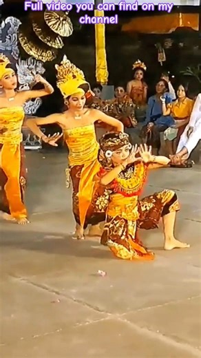 BALI 🐬 DANCE NELAYAN 🙏🏽 PADANGBAI #temple #purnama #ceremony #fisherman #art #traditional #cultures