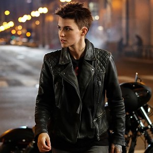 Ruby Rose Hangs Up Batwoman Cape In Instagram Post: "Those Who Know, Know"