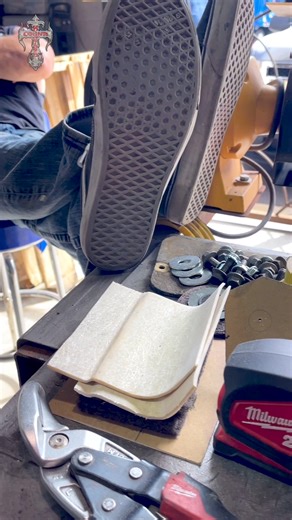 57K views · 2.1K reactions | Horny Mike is using our amazing FastCut CNC Inc machine! This tool helps us fabricate our merch that fans from around the world can take home with them! From keychain holders to Count's krosses, this thing does it all! #fastcutcnc #countskustoms #merch Merch: www.countskustoms.shop | Count's Kustoms | Facebook