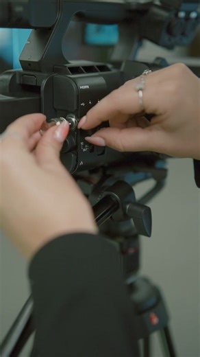 Introducing the new Sony PXW-Z200 XDCAM and its main features. #Sony #XDCAM #NXCAM #Z200 #PXWZ200 #Camcorder #4KCamera #VideoProduction #AMTDuabi #AdvancedMediaDubai | Advanced Media (Professional Video/Photo Equipment)